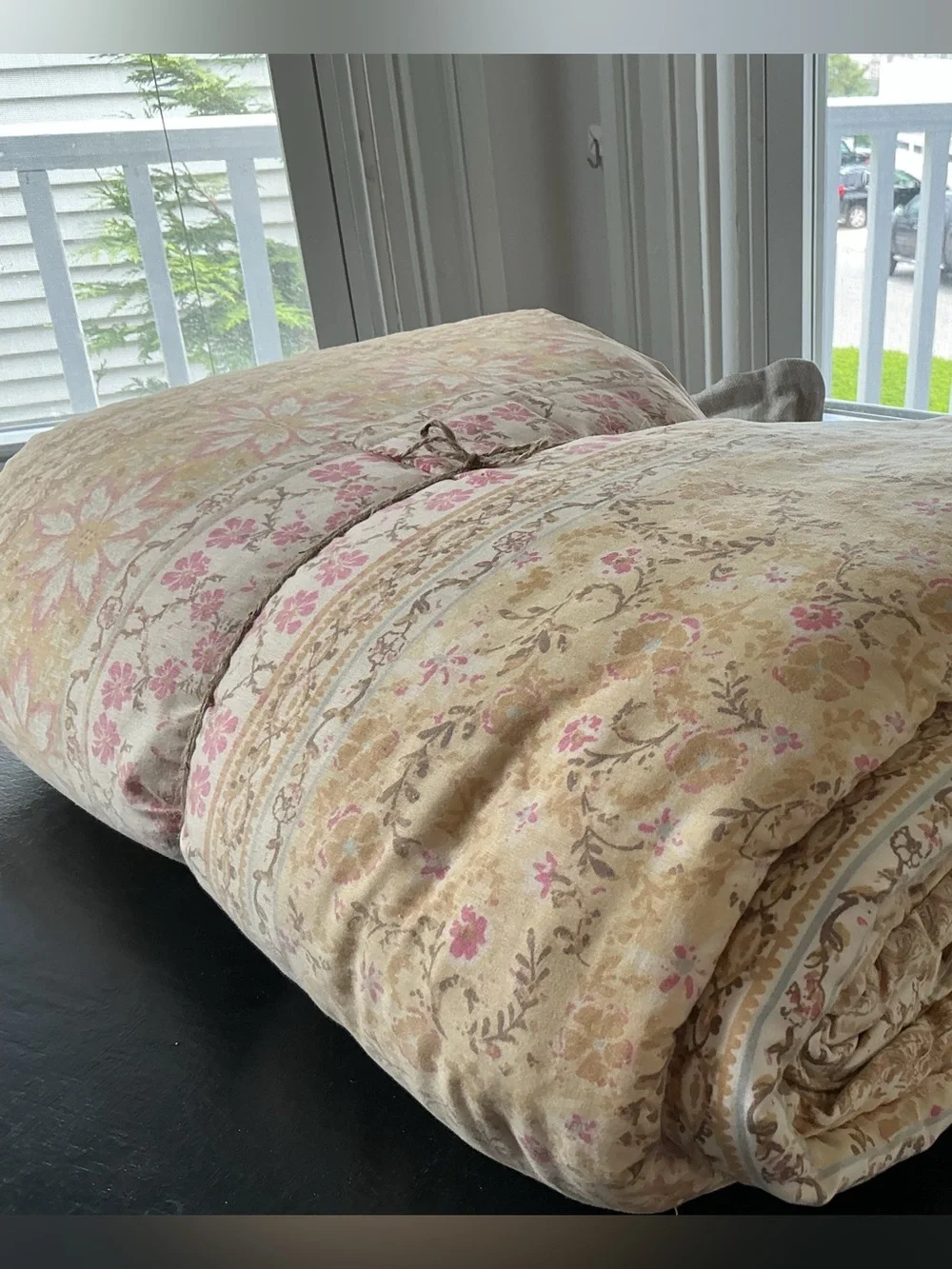 Cynthia Rowley Comforter